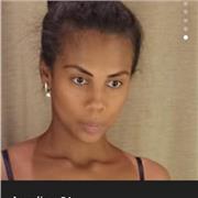 Docente laureata scienze umane con specializzazione ripetizioni online e in presenza